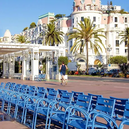 Grand Palais De La Mediterranee Access Nizza